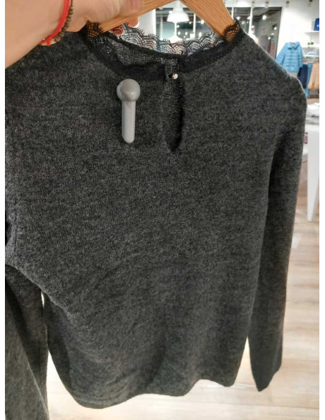 Jersey cuello puntilla . ONLTAMMY LS LACE MIX O-NECK BF KNT