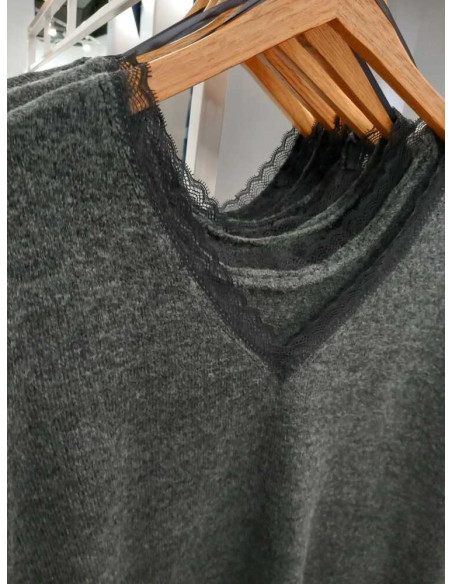 Vestido punto reversible . ONLTAMMY LS REVERS LACE DRESS BF KNT