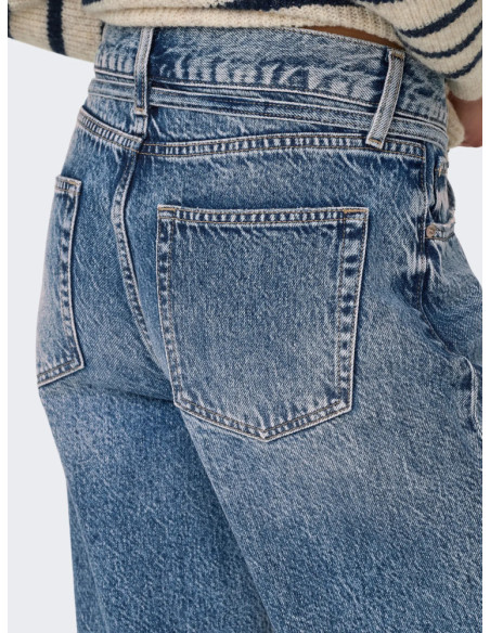 Pantalón straight con cinto . ONLGIANNA MW STRAIGHT DOT450 DNM NOOS