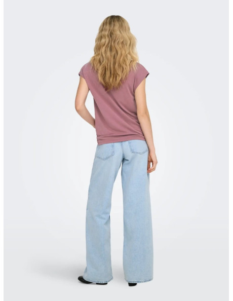 Camiseta básica manga corta cuello pico . ONLFREE LIFE S/S