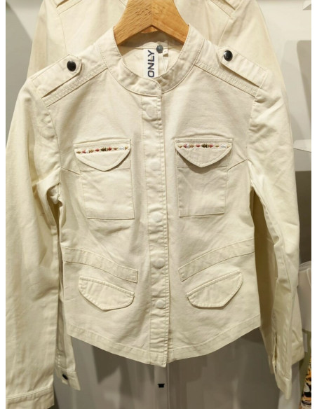 Chaqueta cuello mao.  ONLAUSTIN POCKET