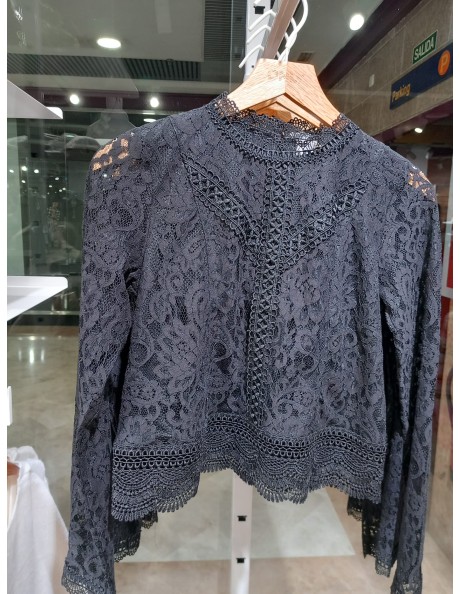 Top encaje .ONLNEW KARO LS LACE TOP WVN