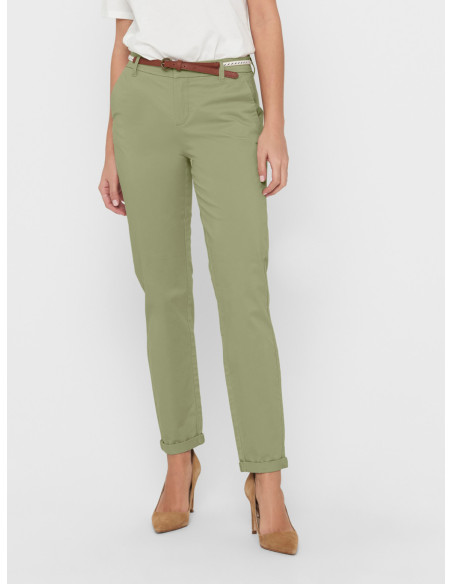 Pantalón chino de corte regular .ONLBIANA