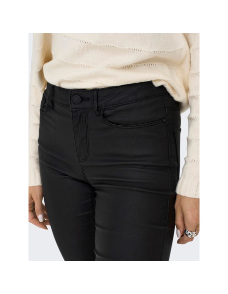 Pantalón encerado . ONLANNE K MID WAIST COATED PNT NOOS