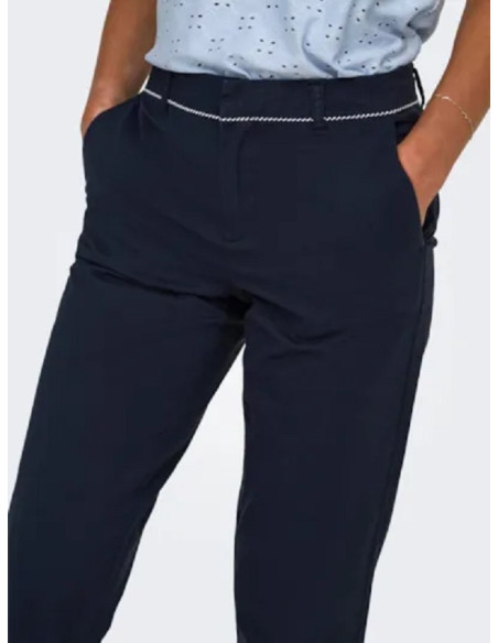 Pantalón chino . ONLBIANA MW PIPING CHINO CC PNT