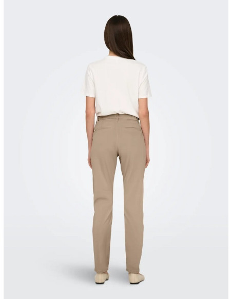 Pantalón chino .ONLSURA MW STUD CHINO PANT PNT